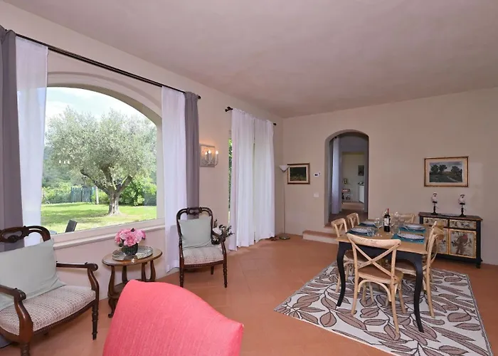 Ulivo Nel Borgo Santa Chiara בית נופש *